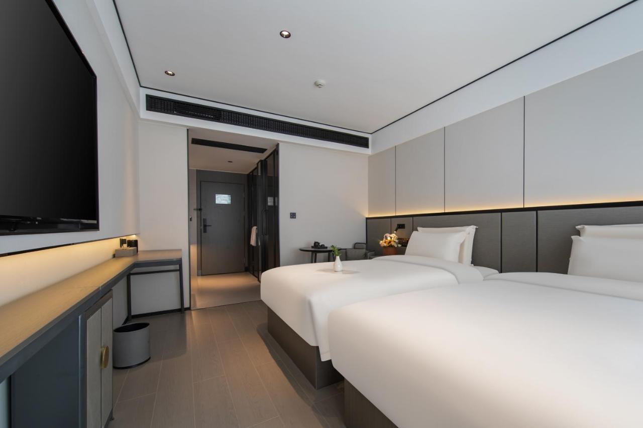 Gongxili - Xige Hotel Free Welcome Tea And Dessert เฉิงตู ภายนอก รูปภาพ
